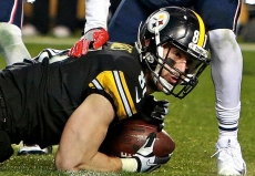 Patriots Pick Off Edge In Home-Field Advantage